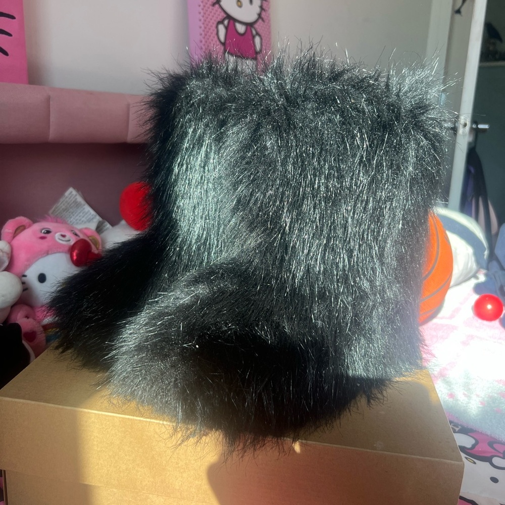 Fluffy Black Boot